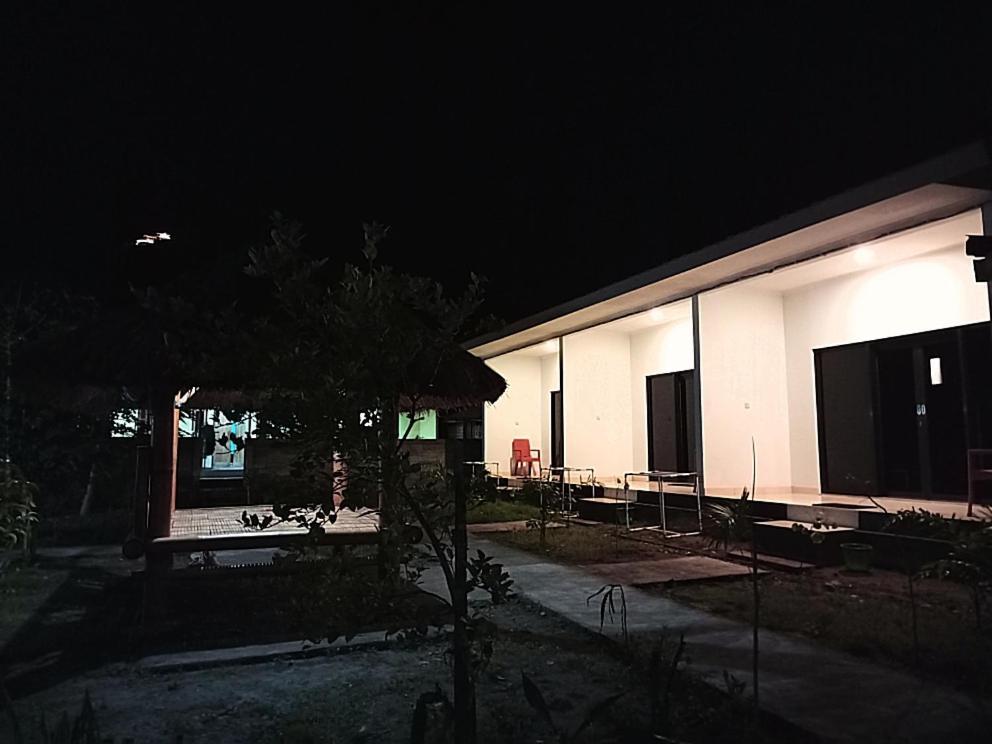 Simpang Hostel Kuta (Lombok) Exterior foto